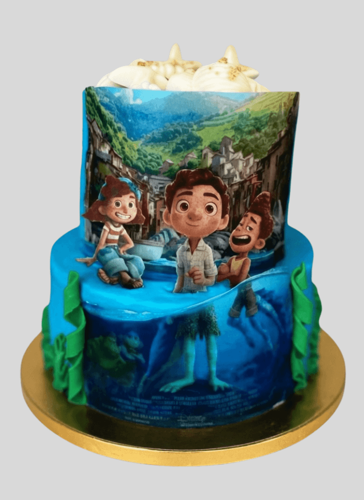 Divine Luca Cake
