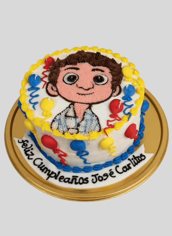 Exquisite Luca Cake
