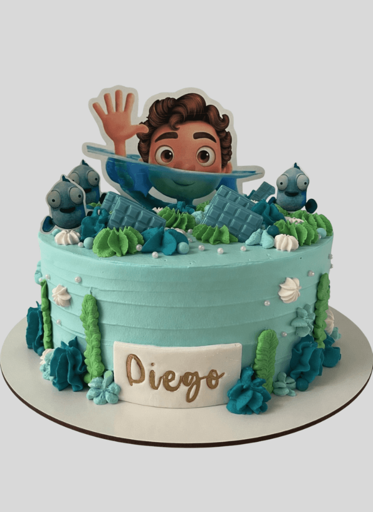 Ravishing Luca Cake