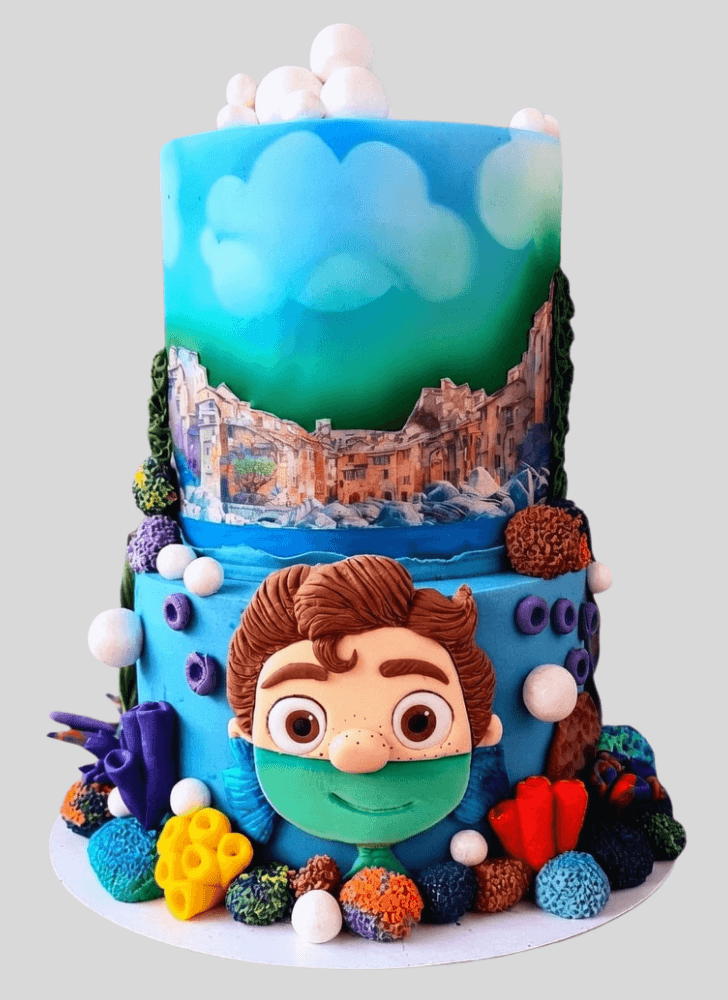 Slightly Luca Cake
