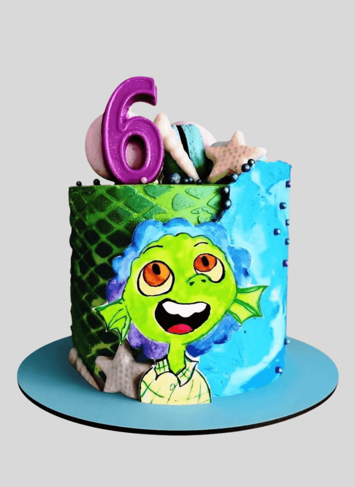 Superb Luca Cake