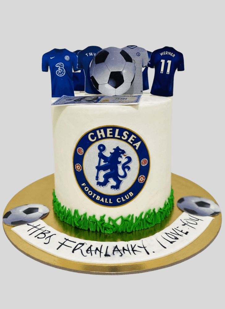 Graceful Chelsea Cake