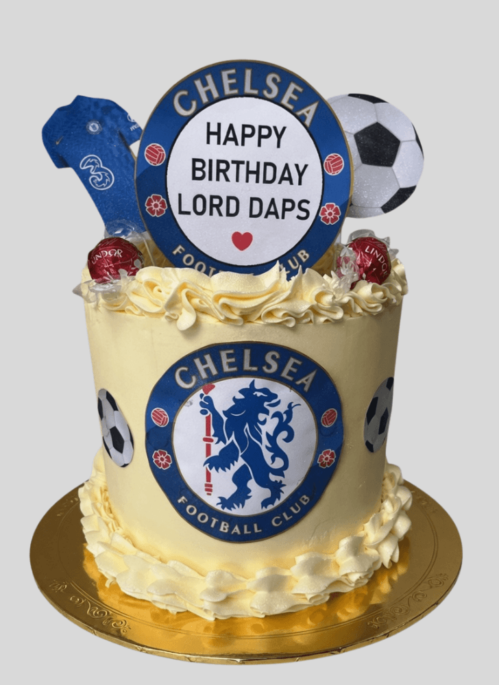 Resplendent Chelsea Cake