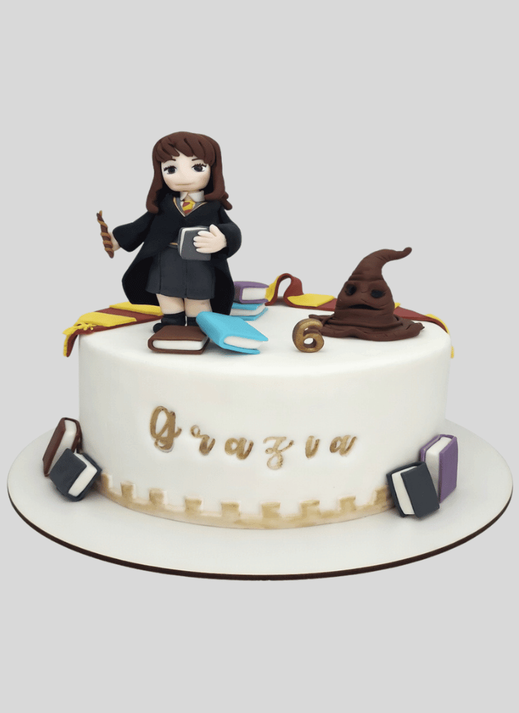 Resplendent Hermione Granger Cake