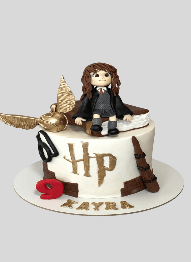 Splendid Hermione Granger Cake