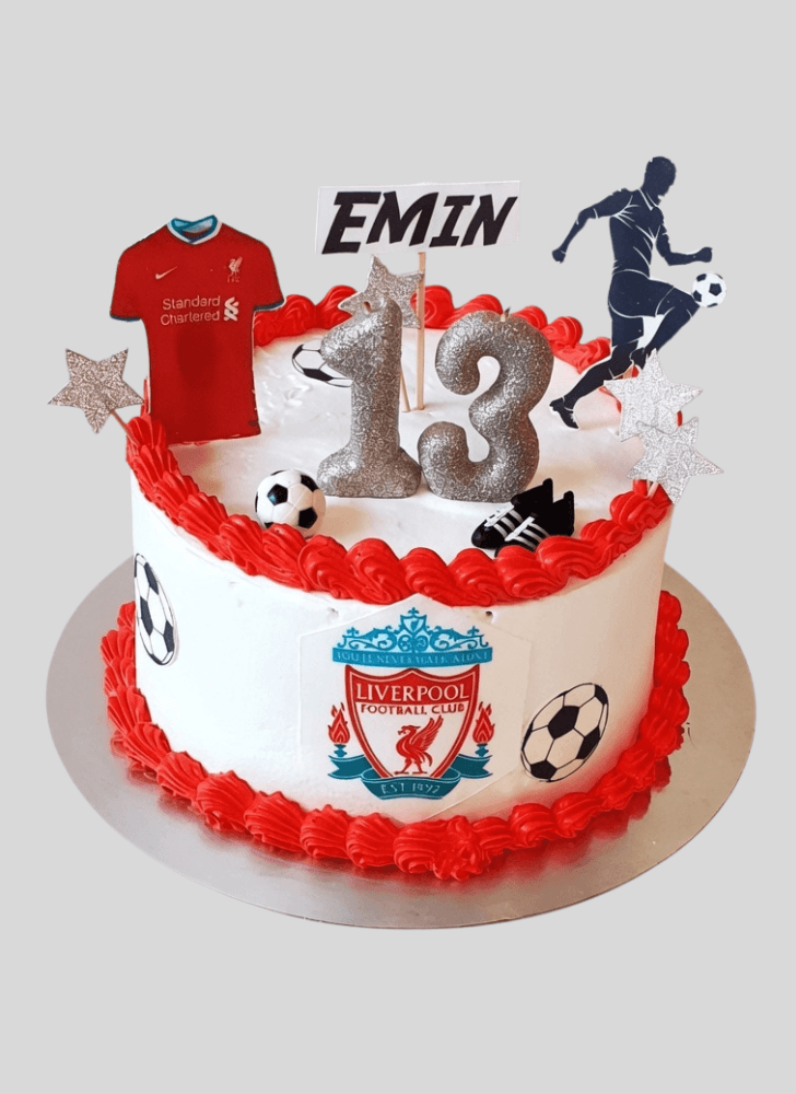 Beauteous Liverpool Cake