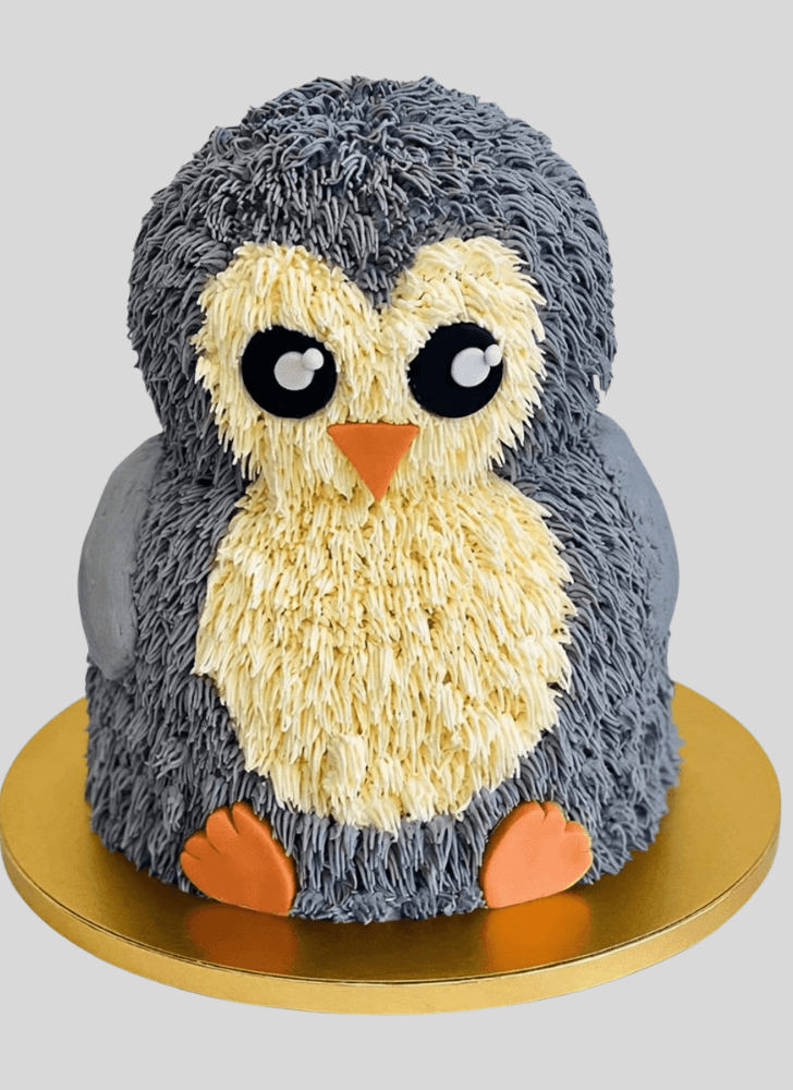 Comely Penguin Cake