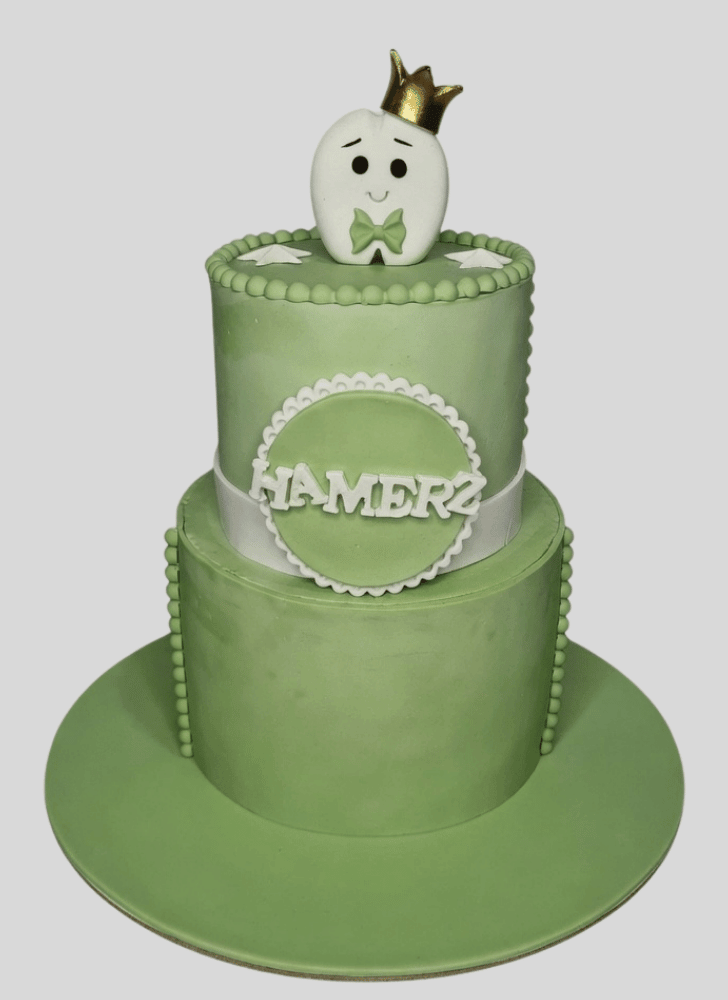 Shapely Teeth Cake