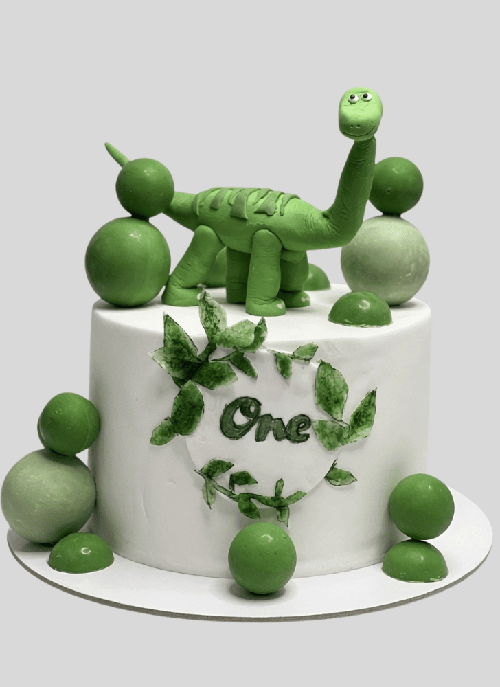 Appealing The Good Dinosaur Cake
