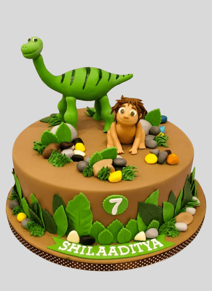 Comely The Good Dinosaur Cake