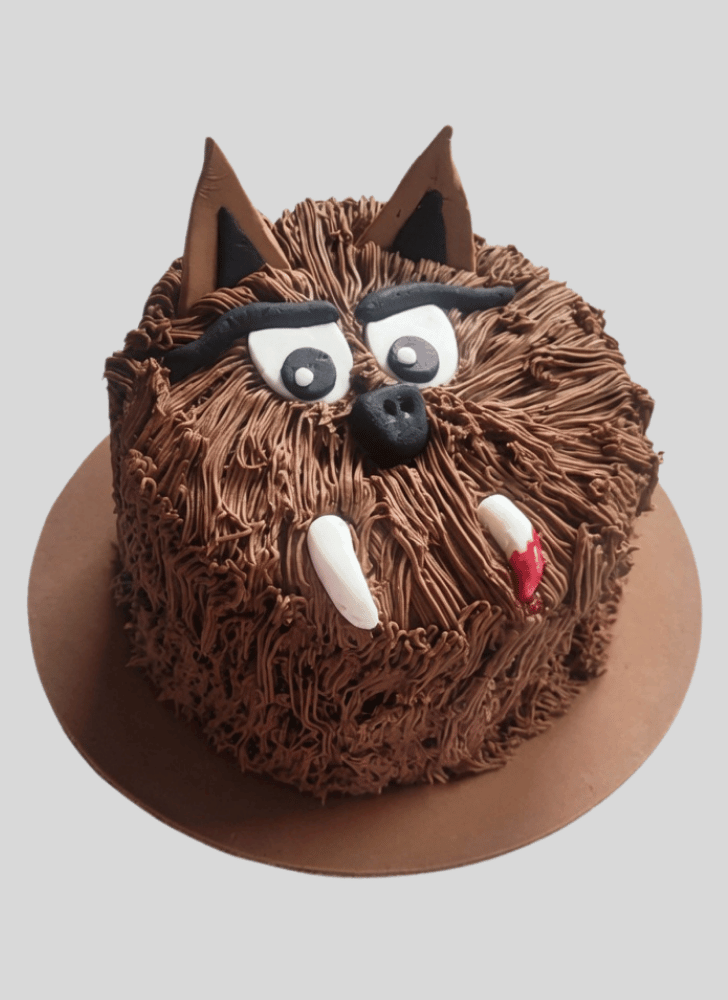 Shapely Werewolf Cake