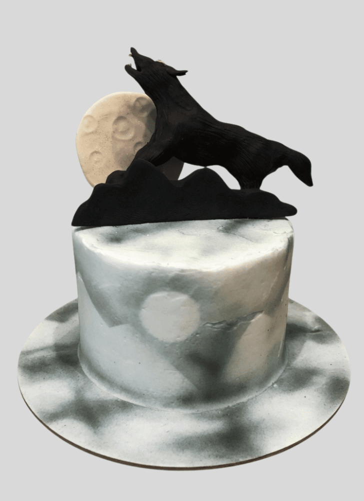 Slightly Werewolf Cake