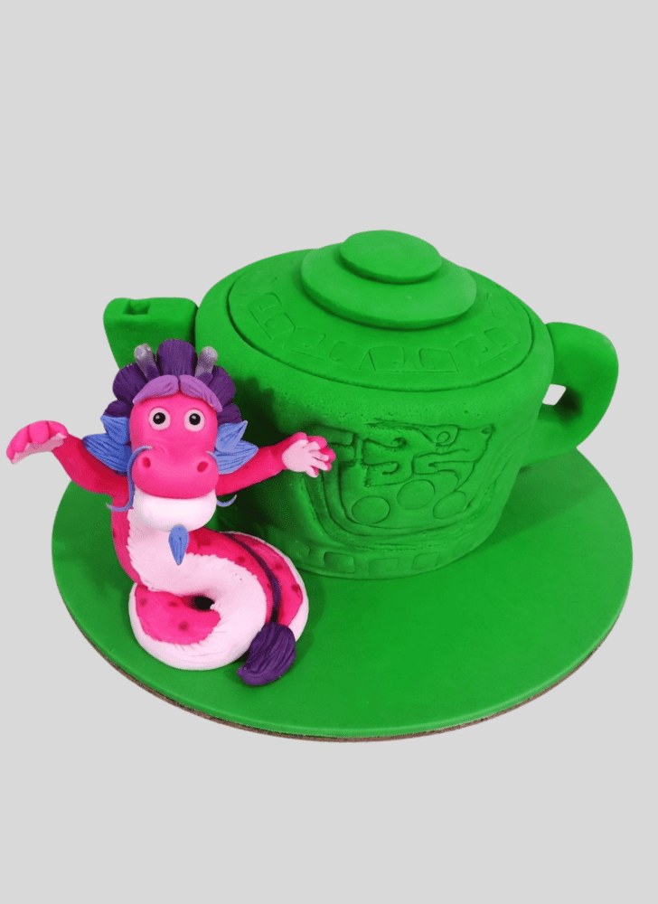 Comely Wish Dragon Cake