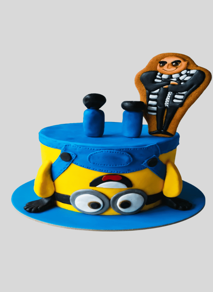 Alluring Gru Cake