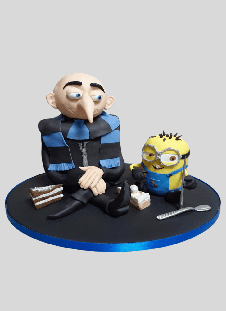 Delightful Gru Cake