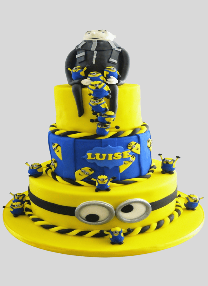 Elegant Gru Cake