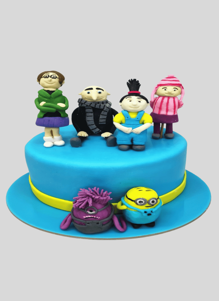 Enticing Gru Cake