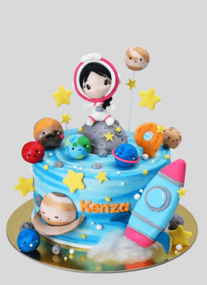 Charming Apollo Cake