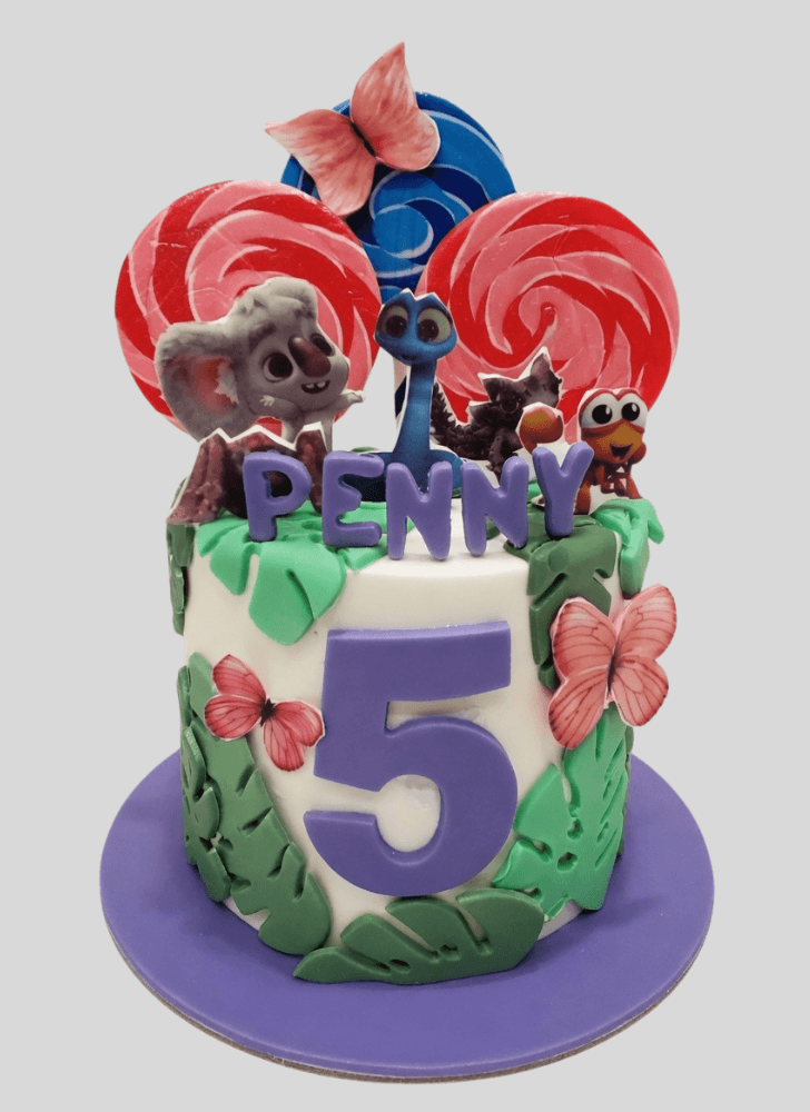 Adorable Back to the Outback Cake