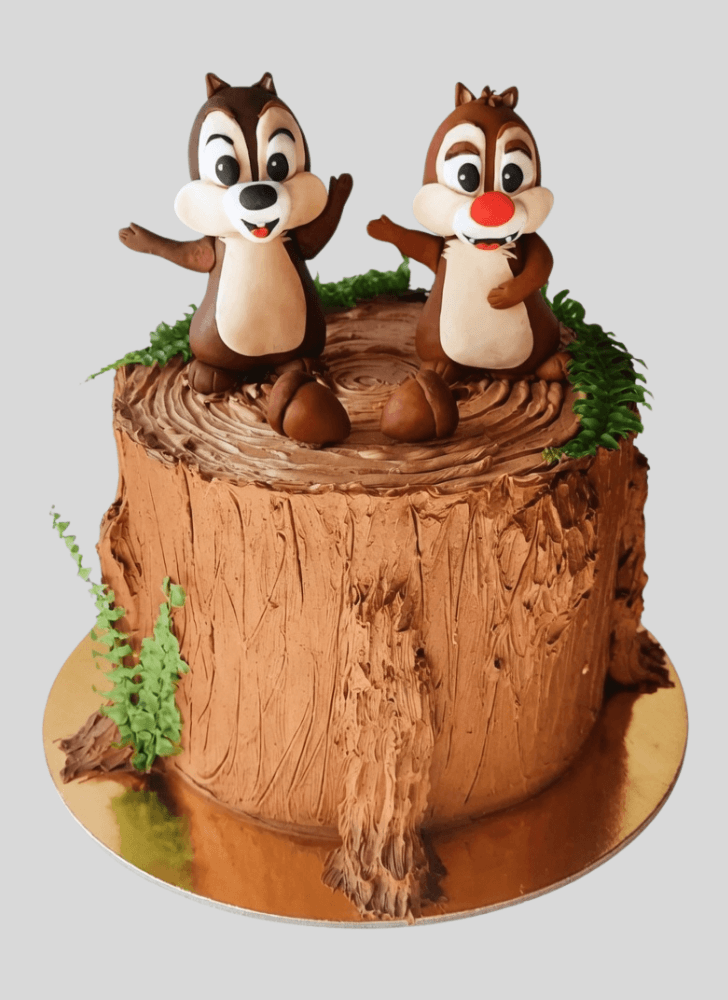 Lovely Chip and Dale Cake Design