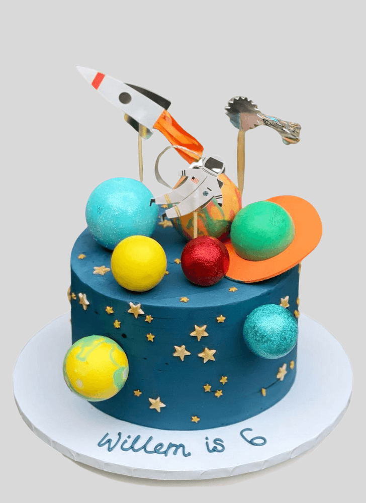 Ravishing Interstellar Cake