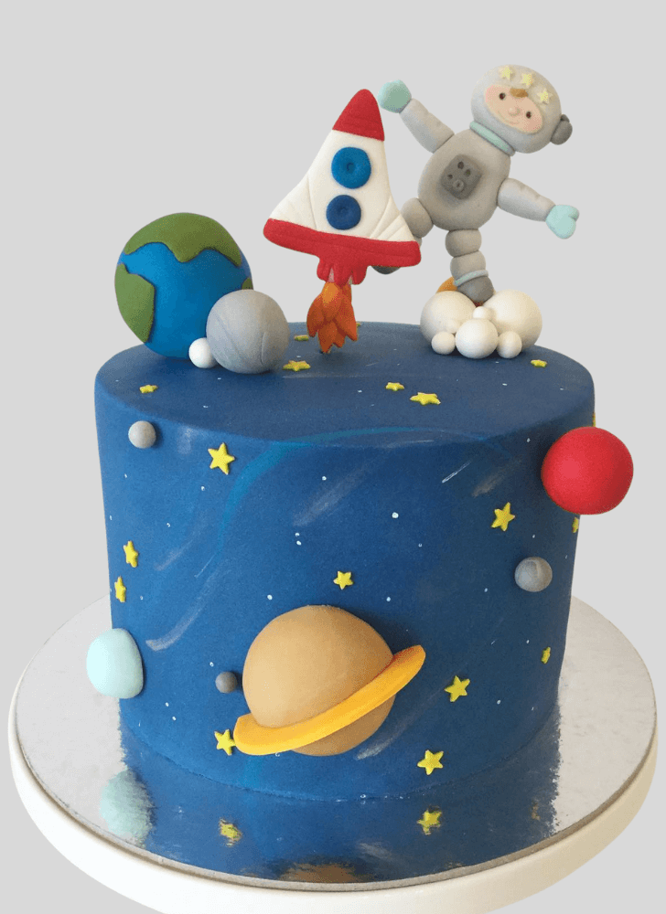 Wonderful Interstellar Cake Design