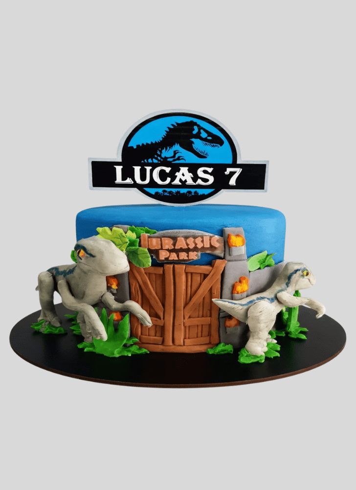 Inviting Jurassic Park Cake
