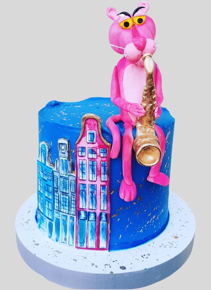 Nice Pink Panther Cake