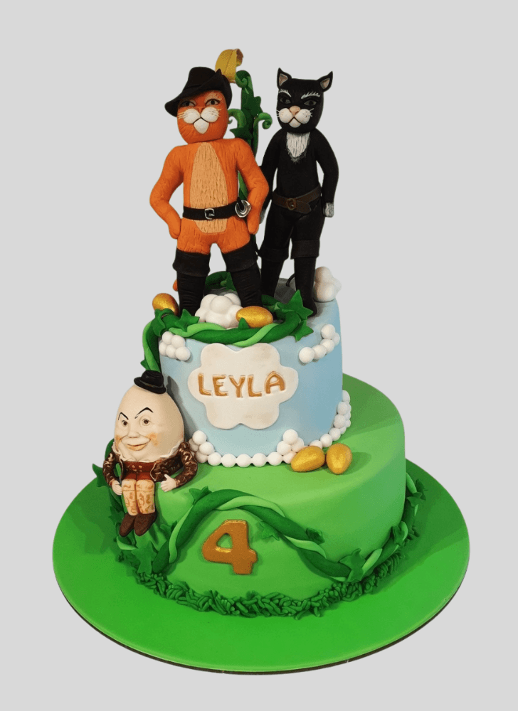 Superb Puss in Boots Cake
