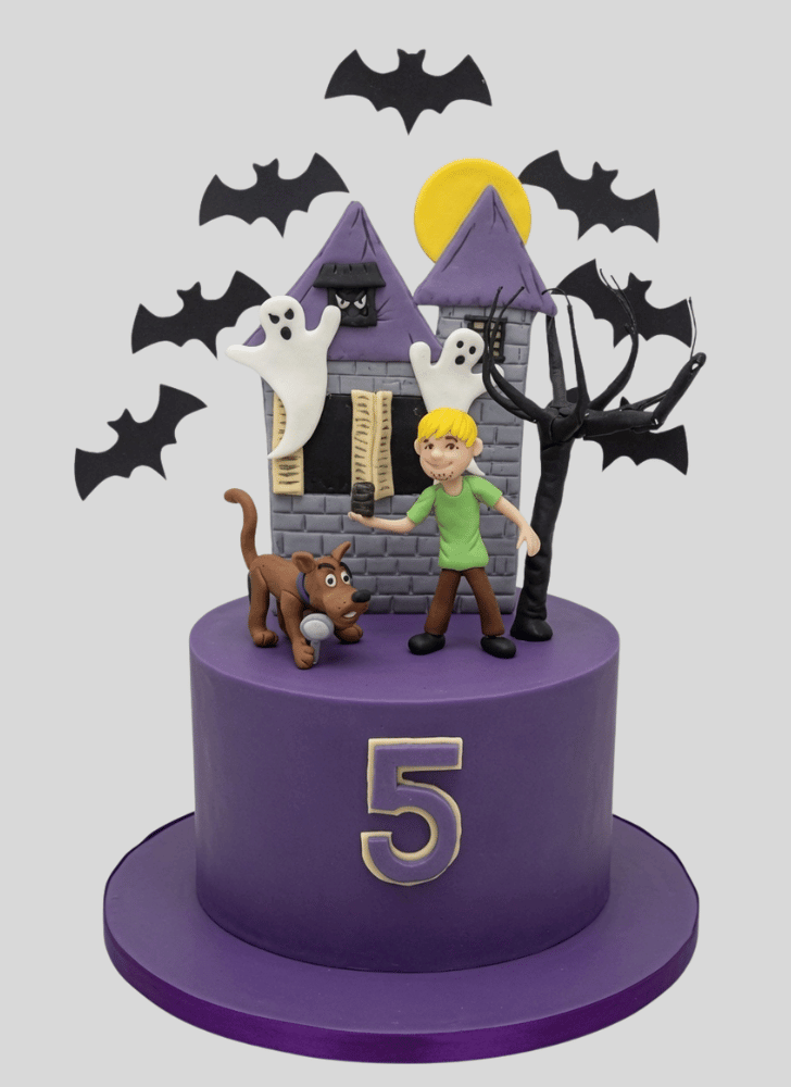 Grand Scooby Doo Cake