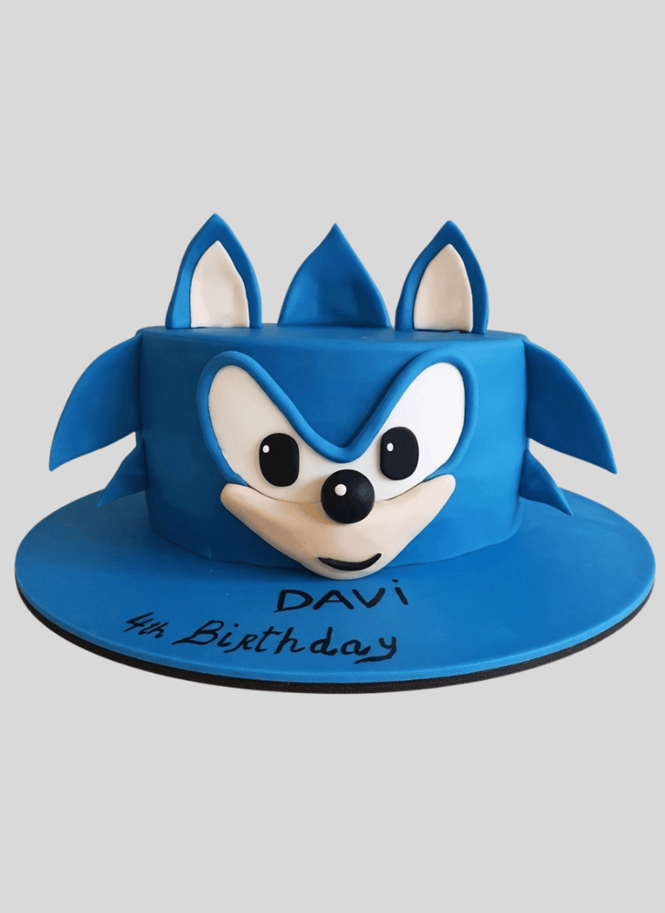 Lovely Sonic the Hedgehog Cake Design