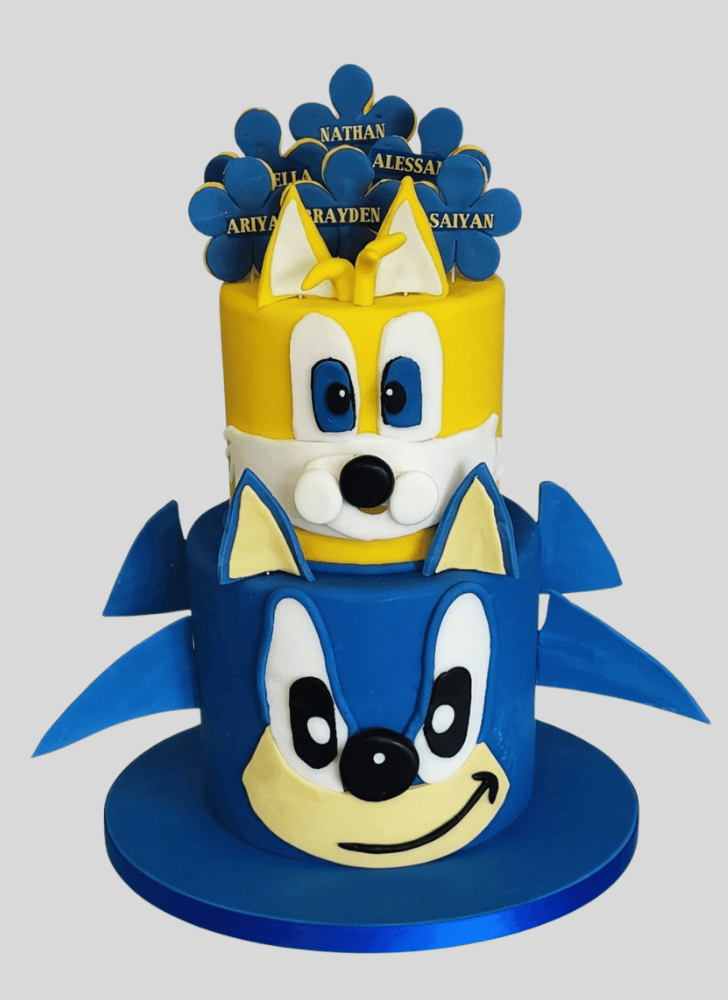 Mesmeric Sonic the Hedgehog Cake