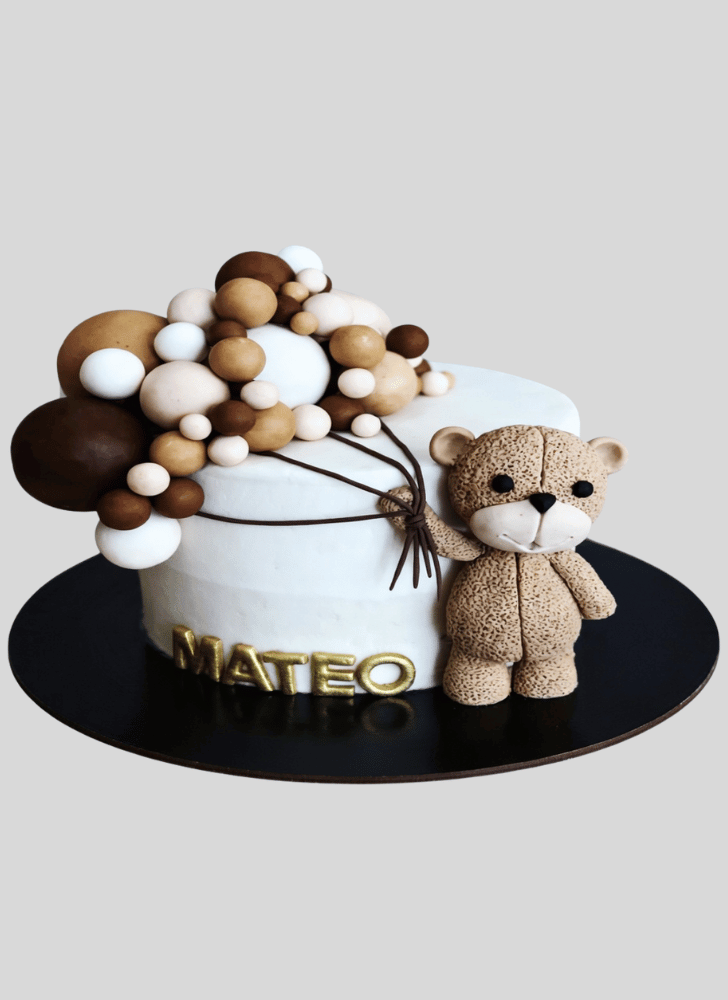 Exquisite Teddy Bear Cake