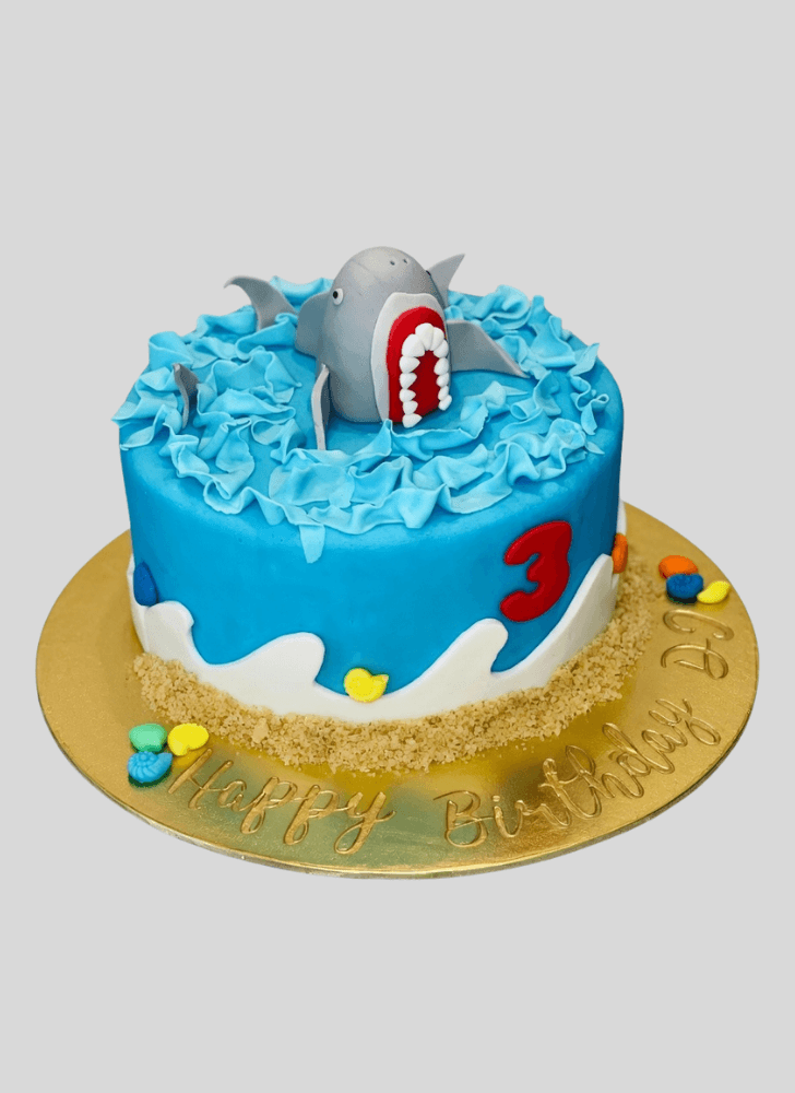 Lovely Jaws Cake Design