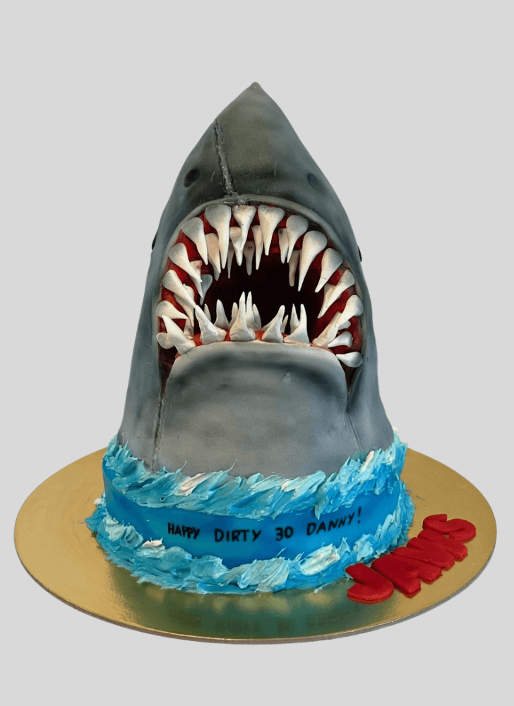 Mesmeric Jaws Cake