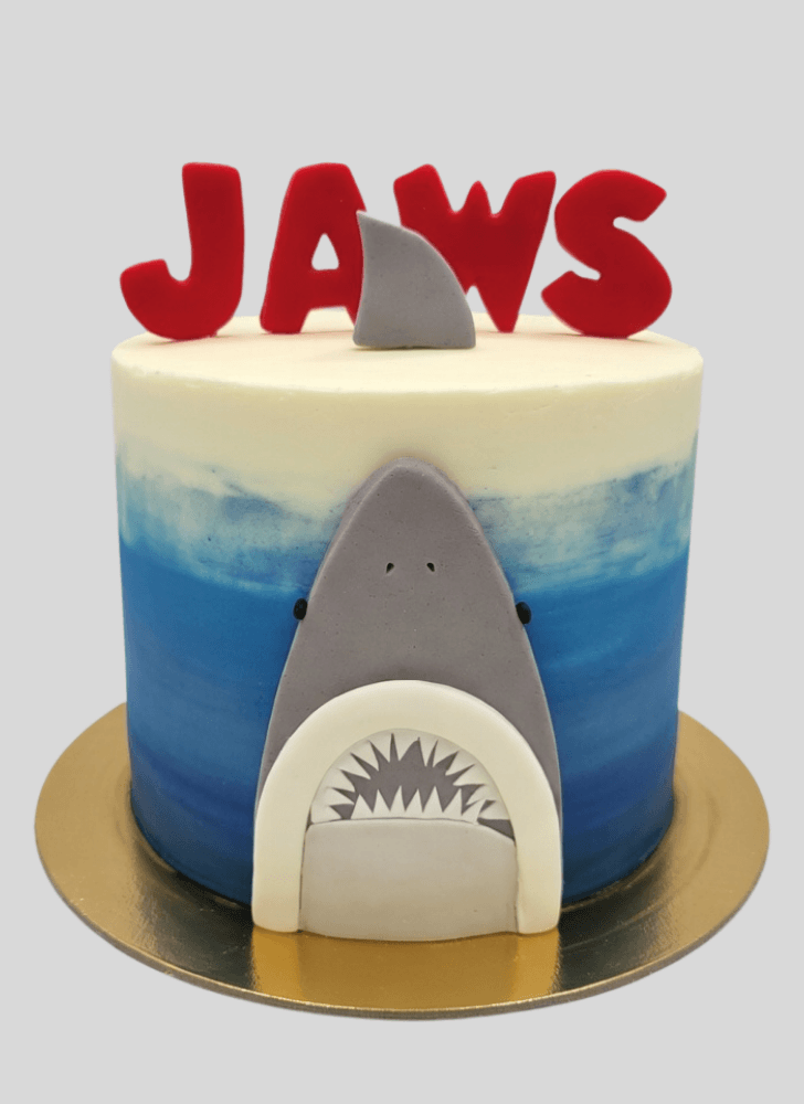 Pretty Jaws Cake