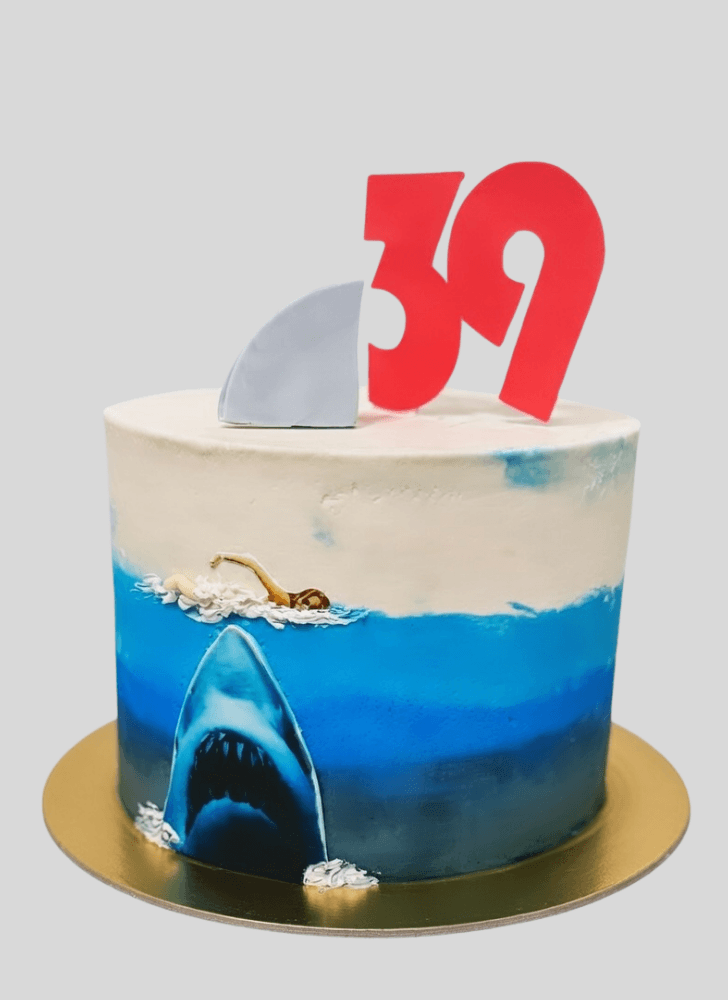 Splendid Jaws Cake