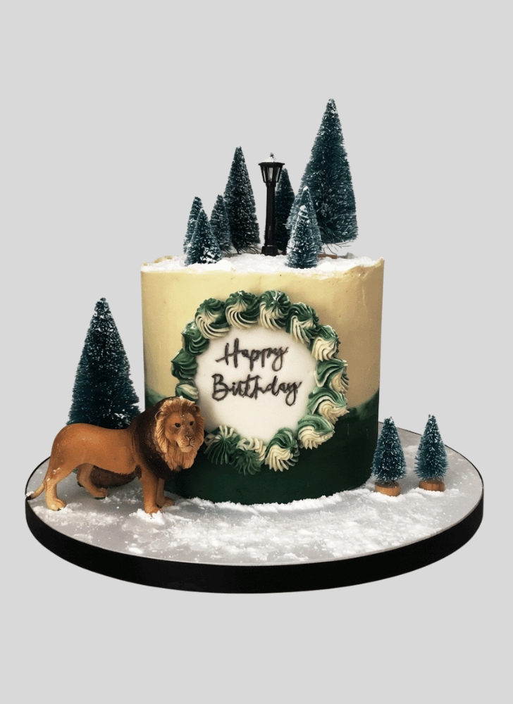 Fine Narnia Cake