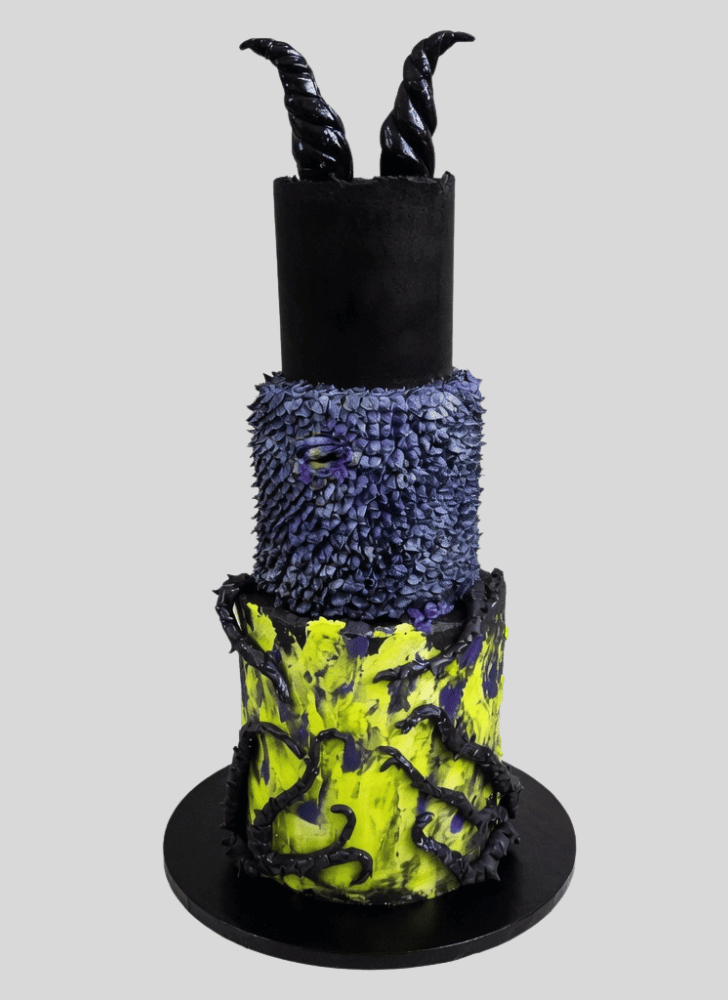 Magnificent Narnia Cake