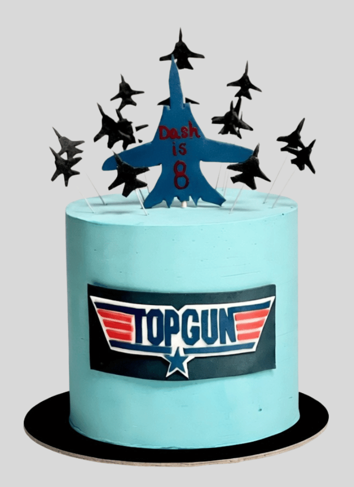 Admirable Top Gun Cake Design
