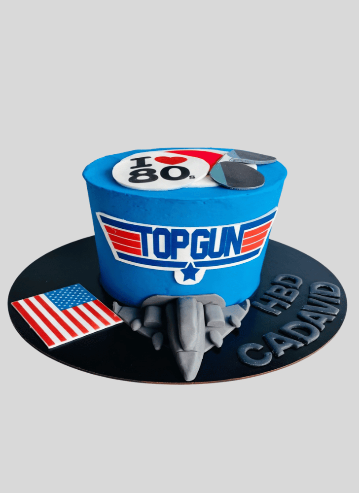Delicate Top Gun Cake