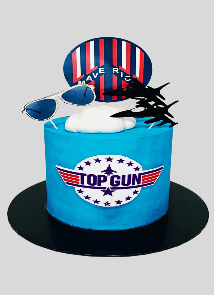 Good Looking Top Gun Cake