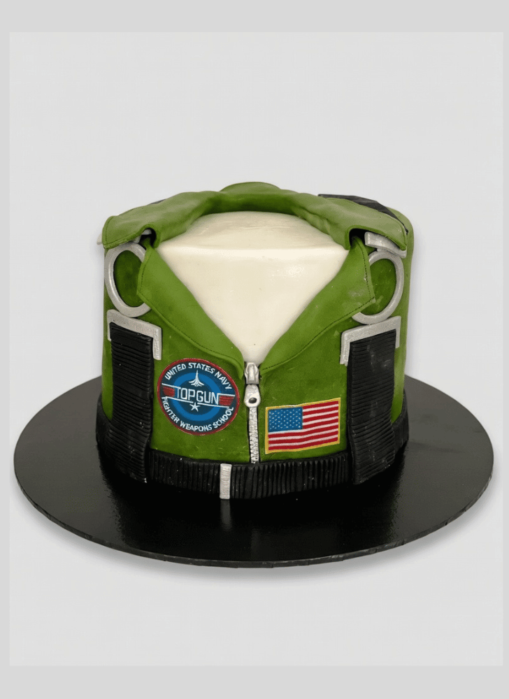 Gorgeous Top Gun Cake