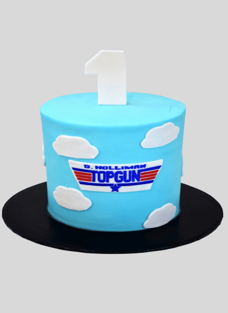 Wonderful Top Gun Cake Design