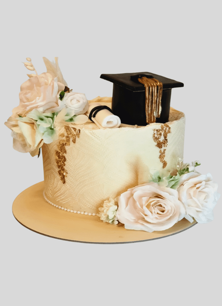 Captivating Graduation Cake