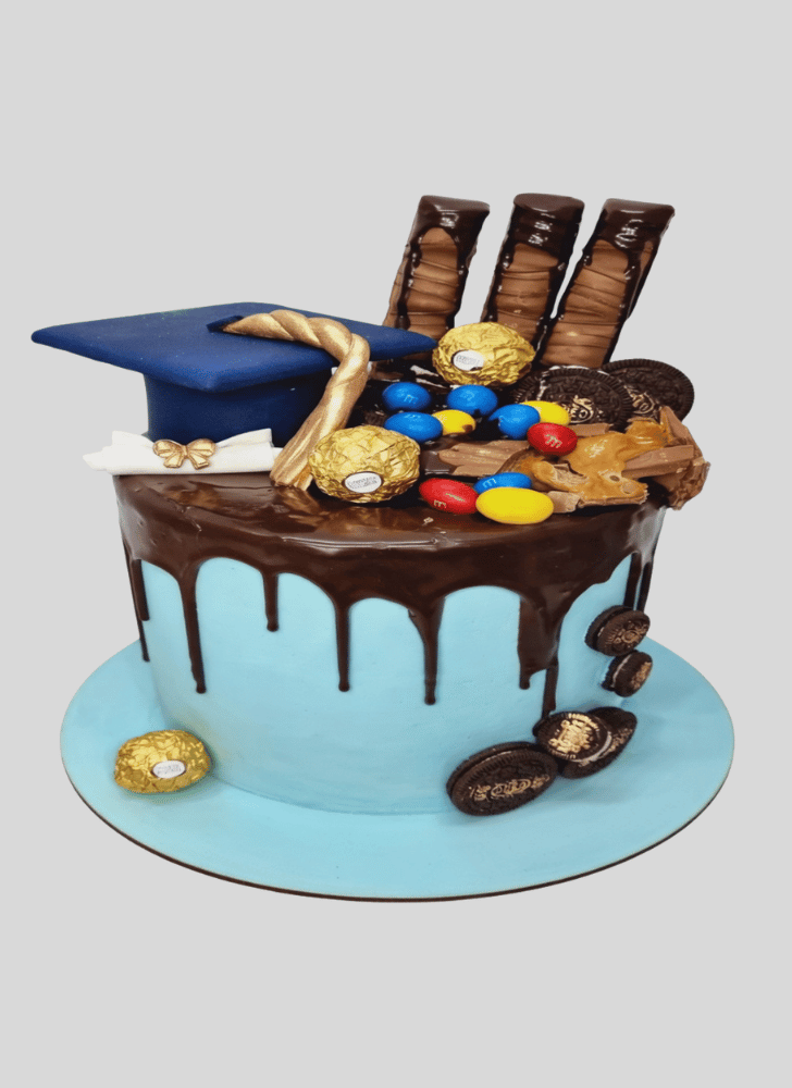 Delicate Graduation Cake