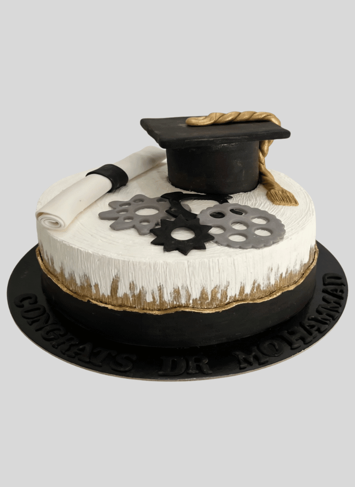 Fine Graduation Cake