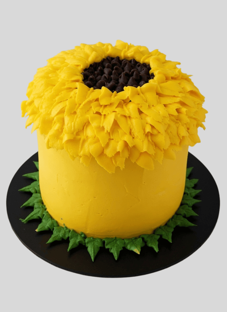 Mesmeric Sunflower Cake