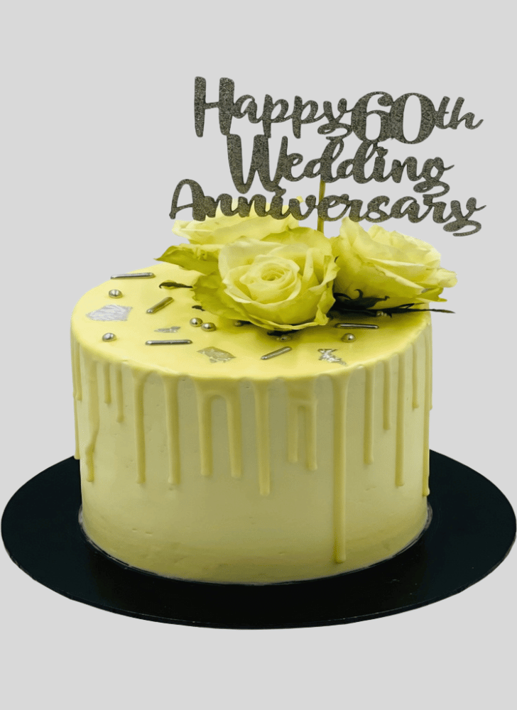 Bewitching White Rose Cake