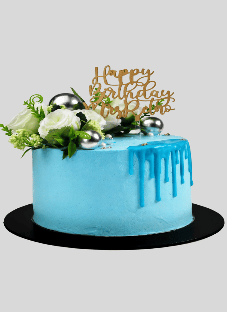 Captivating White Rose Cake